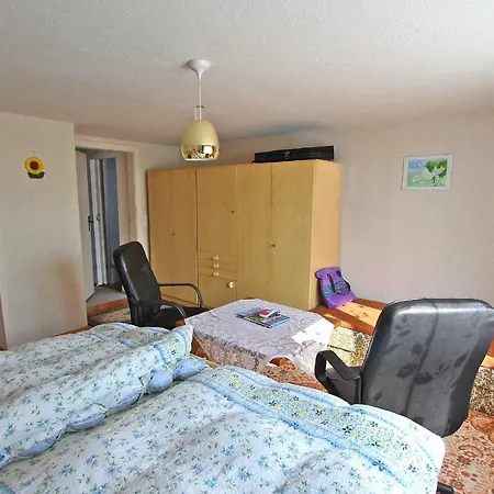 Ferienwohnung Am Suedstrand Thiess Апартаменты *