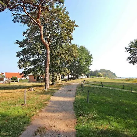 Ferienwohnung Am Suedstrand Thiess * Тиссов